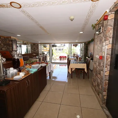 Otel Meddusa 2*